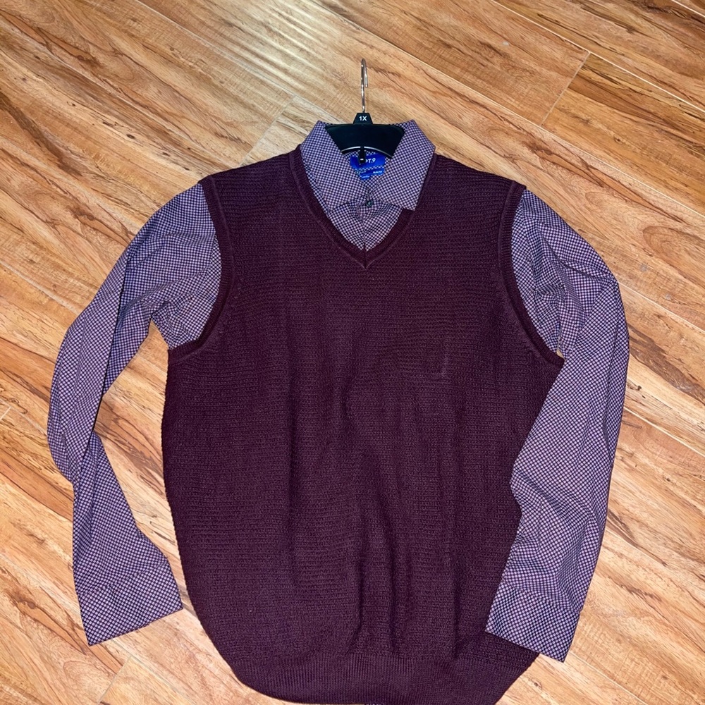 🌸 Long sleeve button with‎ matching sweater vest